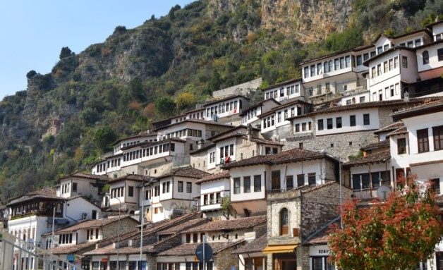 Trekking Albania Senderismo y Cultural